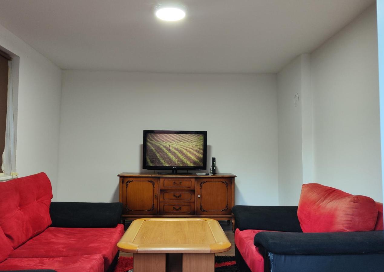 Saray Downtown Apartment Private Parking Free Wifi Sarajevo Exterior photo